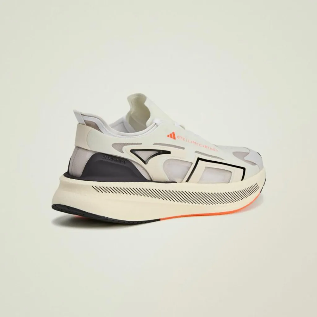 adidas Laufschuhe<· by Stella McCartney Ultraboost 5 Ivory / Grey One / Core Black