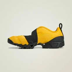 adidas Fitnessschuhe<· by Stella McCartney Sportswear X Bold Gold / Legend Ink / Core Black