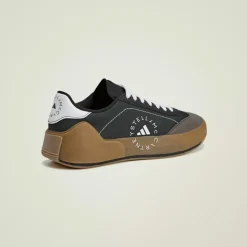 Best · by Stella McCartney Court Boost Damen Fitnessschuhe
