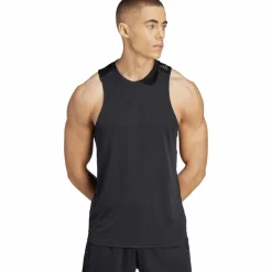 Sale · DESIGNED FOR TRAINING HEAT.RDY HIIT Herren Tops & Tanks