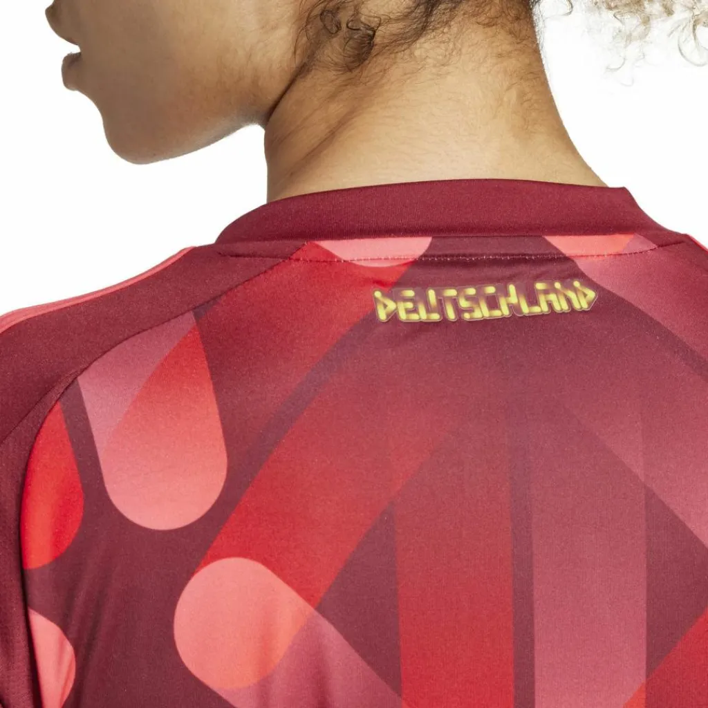 adidas Trikots<· DFB EM 2025 Auswärts team coll burgundy 2