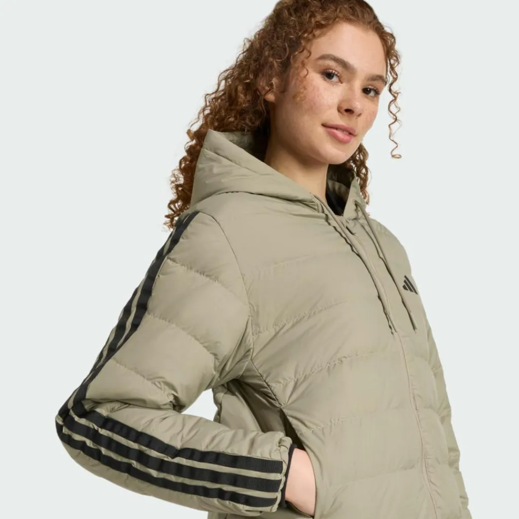 Discount · Essentials CLIMAWARM 3-Streifen Light Damen Winterjacken
