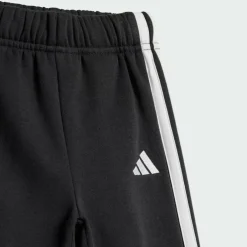 Best · Essentials Kids Jogginghose Kinder Pullover & Sweats