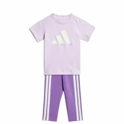 New · Essentials T-Shirt Set. Kinder Trainingsanzüge