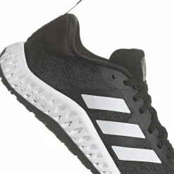 adidas Fitnessschuhe<· EVERYSET TRAINER core black-ftwr white-ftwr white