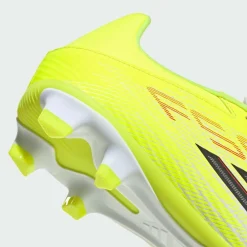 adidas Fußballschuhe|Fußball<· F50 CLUB Fußballschuh, feste/gemischte Team Solar Yellow 2 / Core Black / Lucid Red
