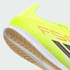 adidas Fußball|Fußballschuhe<· F50 CLUB Fußballschuh, Hallenböden Team Solar Yellow 2 / Core Black / Lucid Red