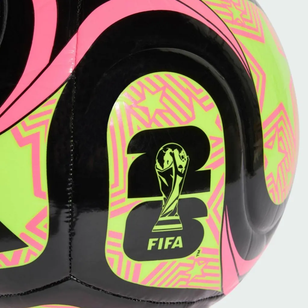 adidas Bälle<· FIFA Fussball-Weltmeisterschaft™ Black / Lucid Lemon / Lucid Pink