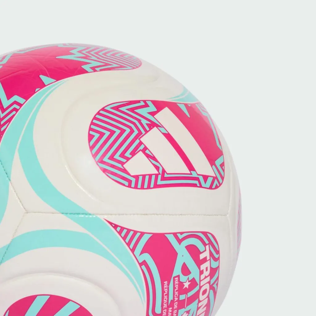 adidas Bälle<· FIFA Fussball-Weltmeisterschaft™ White / Flash Aqua / Shock Pink