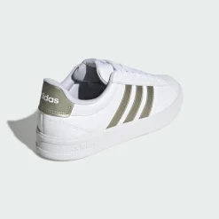 adidas Sneaker<· GRAND COURT3.0 SCHUH Cloud White / Cyber Metallic / Cloud White