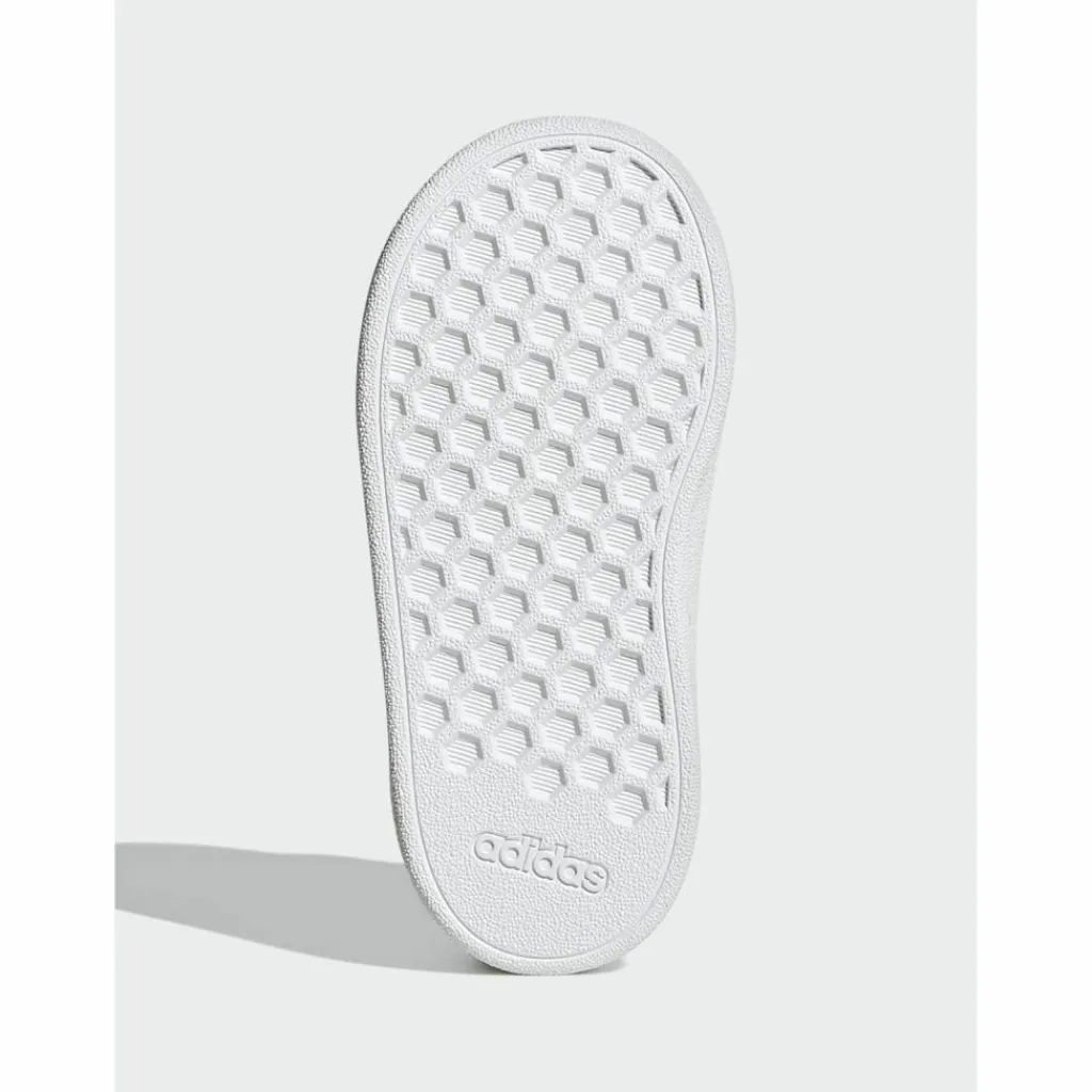adidas Sneaker<· Grand Court Lifestyle Court Hook and Cloud White / Iridescent / Cloud White