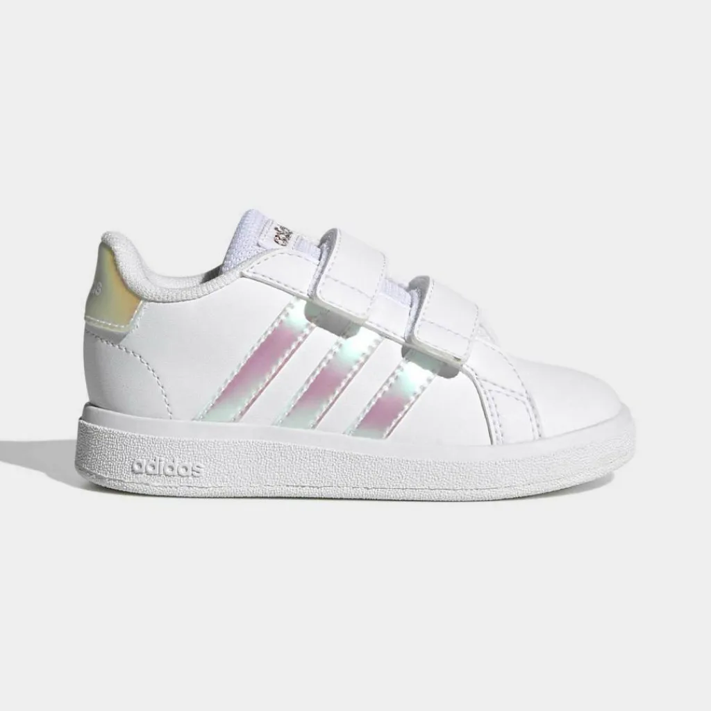 adidas Sneaker<· Grand Court Lifestyle Court Hook and Cloud White / Iridescent / Cloud White