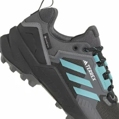 adidas Nordic Walking<· GTX SWIFT R3 grefiv-minton-cblack
