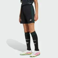 Clearance · Juventus Turin 25/26 Ausweichshorts Kinder Shorts