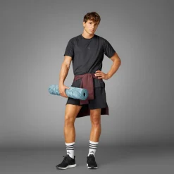 adidas Yoga<· PUREMOTION black