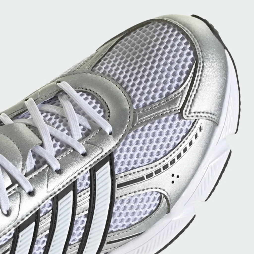 adidas Sneaker<· TECHNOCHAOS 2000 Schuh Cloud White / Cloud White / Core Black