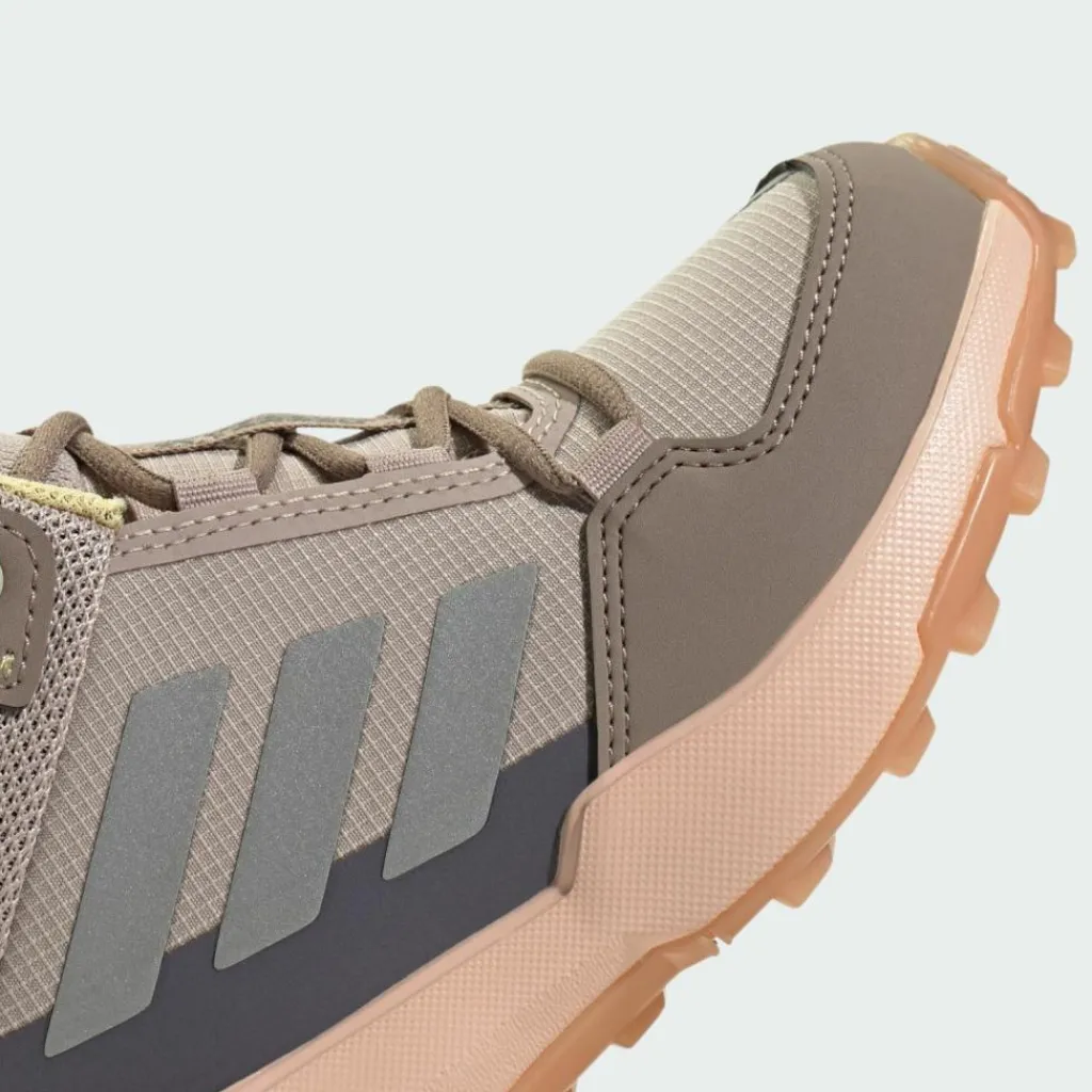 adidas Winterschuhe<· Terrex Ax4r Mid Wanderschuh Wonder Taupe / Reflective Silver / Ice Tangerine