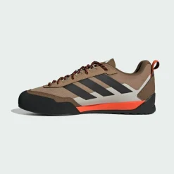 adidas Sneaker<· Terrex Skychaser Solo Zustiegsschuh Cardboard / Carbon / Semi Impact Orange