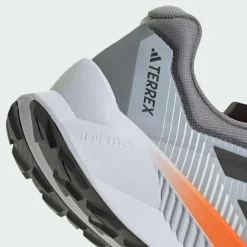 adidas Trailrunning|Laufschuhe<· TERREX Soulstride Flow Dash Grey / Carbon / Semi Impact Orange