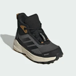 adidas Winterschuhe|Boots & Stiefel<· Terrex Trailmaker 2 Mid Rain.Rdy Grey Six / Core Black / Bronze Strata