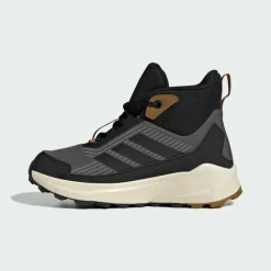 adidas Winterschuhe|Boots & Stiefel<· Terrex Trailmaker 2 Mid Rain.Rdy Grey Six / Core Black / Bronze Strata