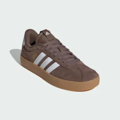 adidas Sneaker<· VL Court 3.0 Schuh Earth Strata / Cloud White / Gold Metallic