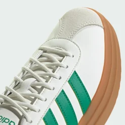 adidas Fitnessschuhe<· VL Court Bold Schuh Core White / Court Green / Gold Metallic