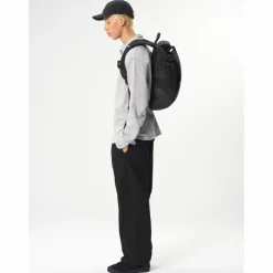 AEVOR Streetwear|Streetwear<· Rucksack Rollpack Proof proof black