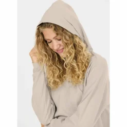 Hot · Guyana Damen Pullover & Sweats
