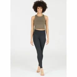 Clearance · Rihal Damen Tops & Tanks