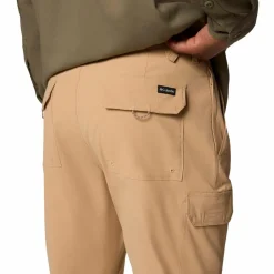 Columbia Urban Outdoor<· Tech Trail Utility canoe