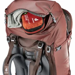 Deuter Trekkingrucksäcke<· Voyager 60-10 SL caspia-raisin