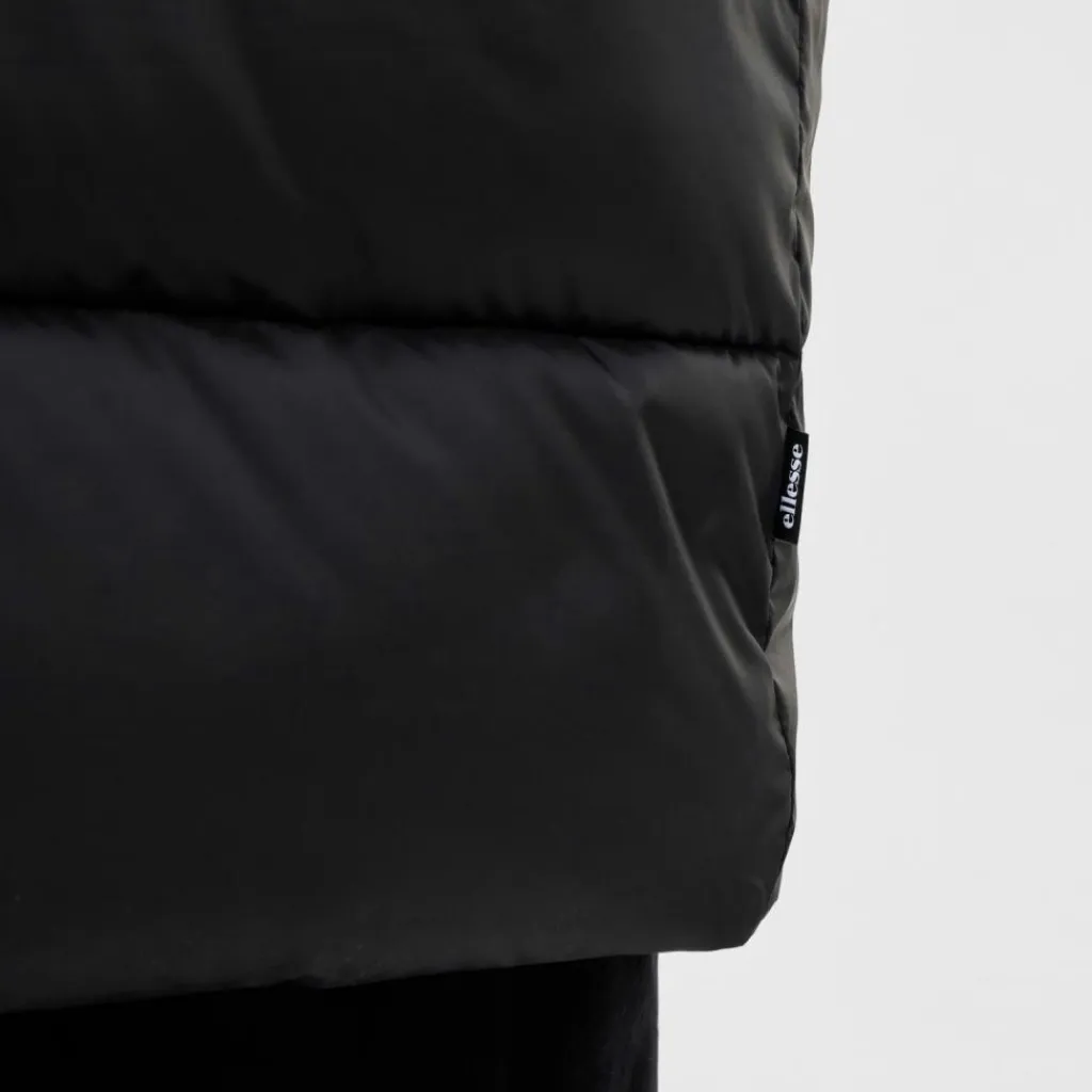 Ellesse Mäntel<· Hurricane black