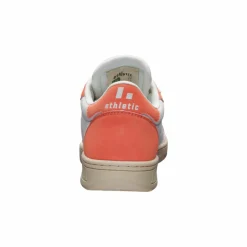 ethletic Skateboarding<· Jesse