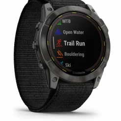 Garmin Uhren & Tracker|Uhren & Tracker<· Enduro 2 Solar black