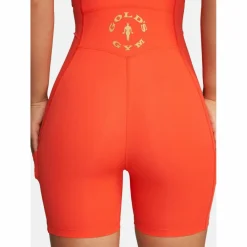 Gold's Gym Yoga|Yoga<· MOSS Grenadine