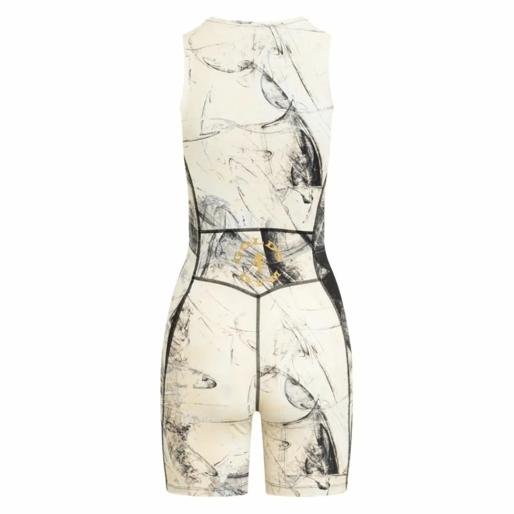 Gold's Gym Yoga<· MOSS mandrall abstract