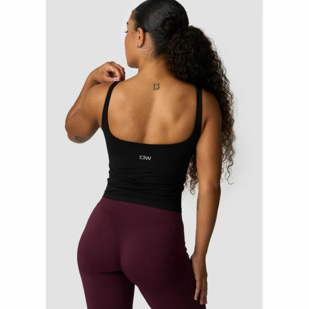 ICANIWILL Tops & Tanks<· Smooth Seamless 2-in-1 black