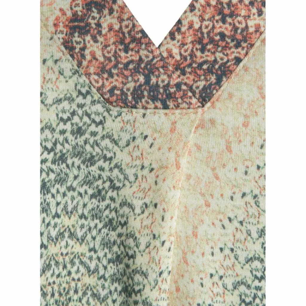 Hot · Tanktop Damen Tops & Tanks