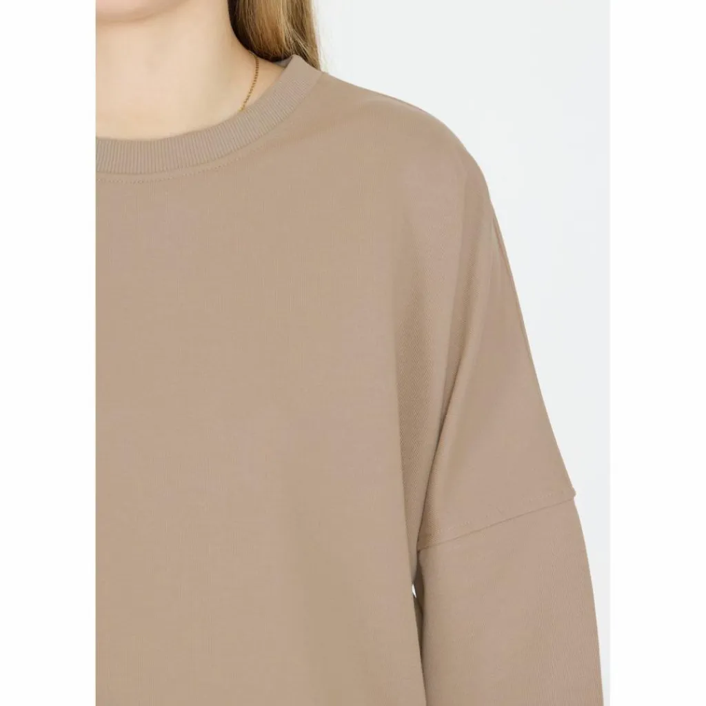 Hot · Clairen Kinder Pullover & Sweats