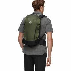Mammut Wanderrucksäcke|Rucksäcke<· Lithium 20 dark marsh-black