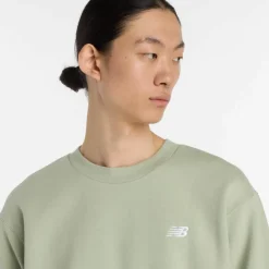 NEW BALANCE Pullover & Sweats< garter snake
