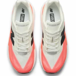 NEW BALANCE Laufen|Laufschuhe<· Fuelcell Rebel V 5 urgent red