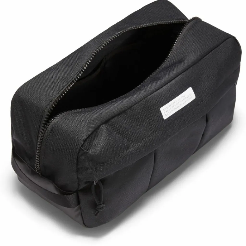 Clearance · Academy Damen Fußball|Sporttaschen