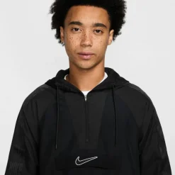 · Academy Herren Pullover & Sweats