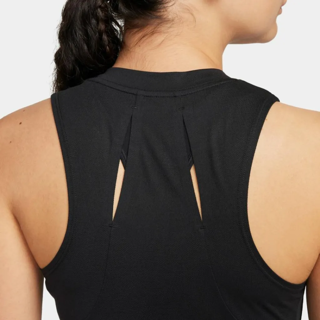 Outlet · Advantage Damen Tennis