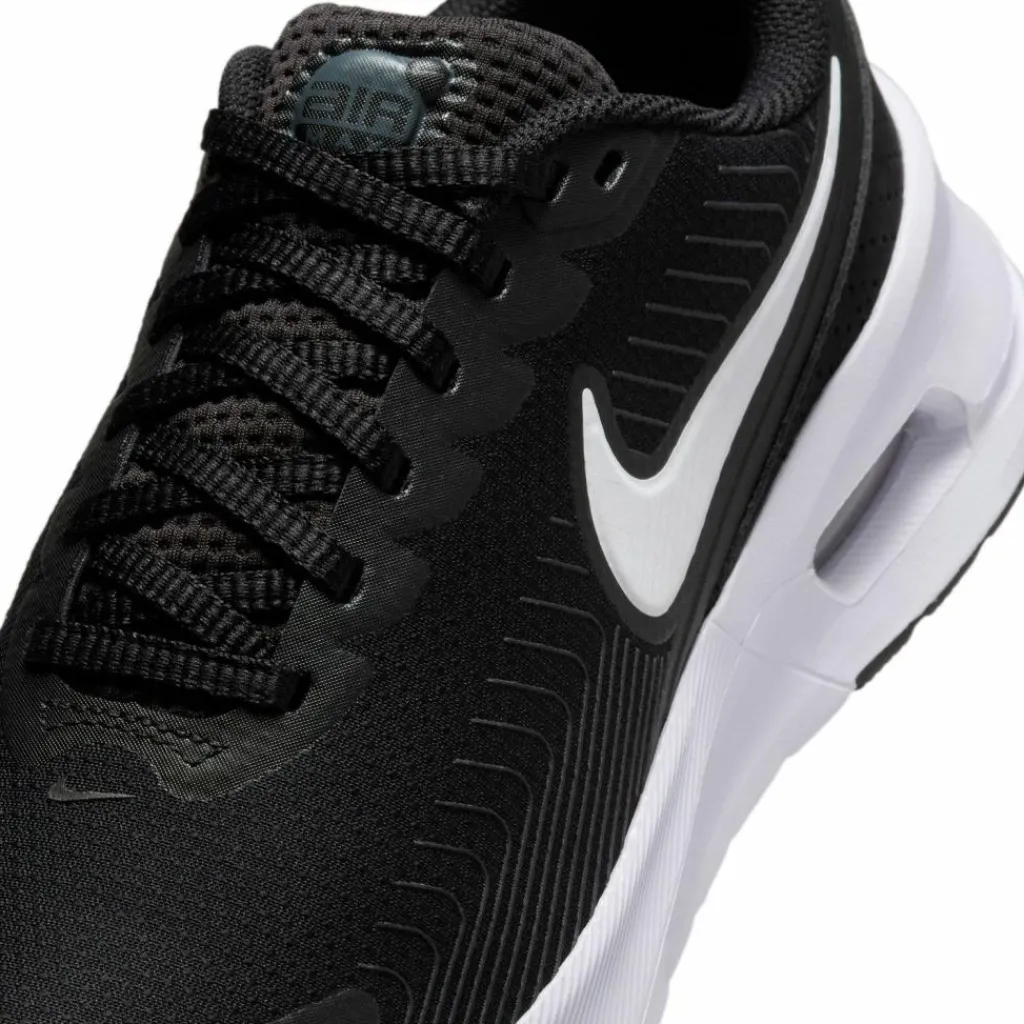 Nike Streetwear|Sneaker<· Air Max Nuaxis black-white-dark grey-comet red