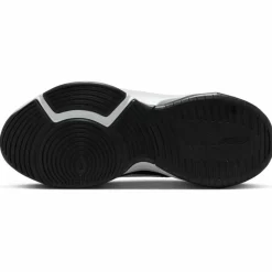 Nike Fitnessschuhe<· Air Zoom Bella 6 black-white-anthracite