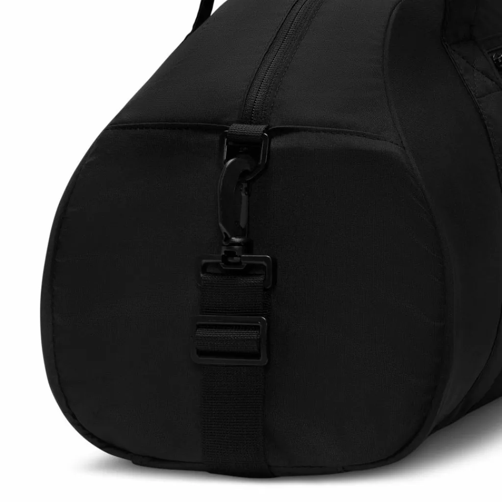 · CLUB BAG Sporttaschen