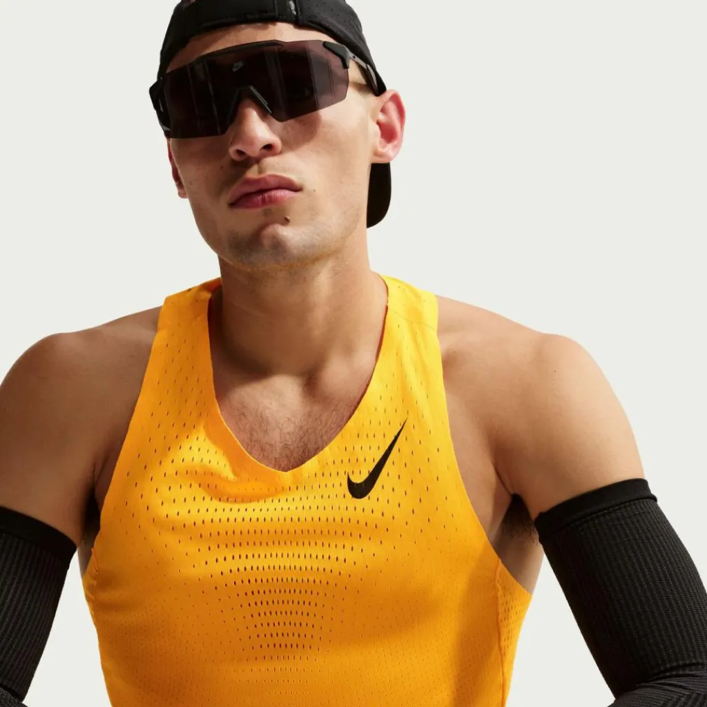 Discount · DFADV AROSWFT Herren Tops & Tanks
